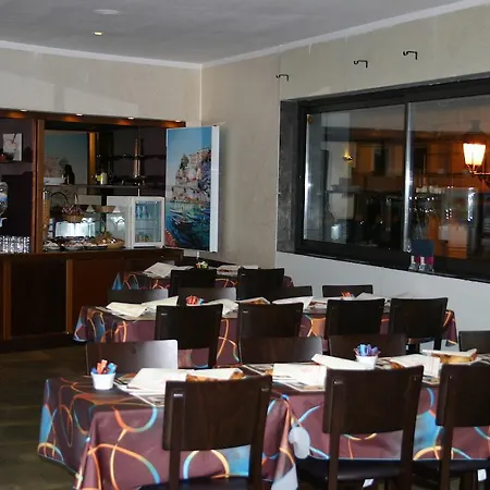 Hotell Vesuvio 4*