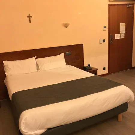 Vesuvio Hotell 4*