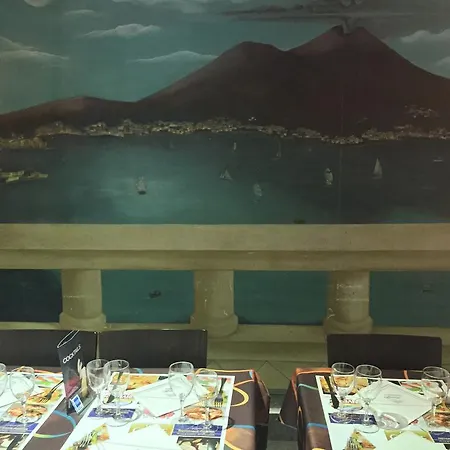 维苏韦沃酒店