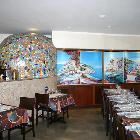 维苏韦沃酒店 酒店 4*