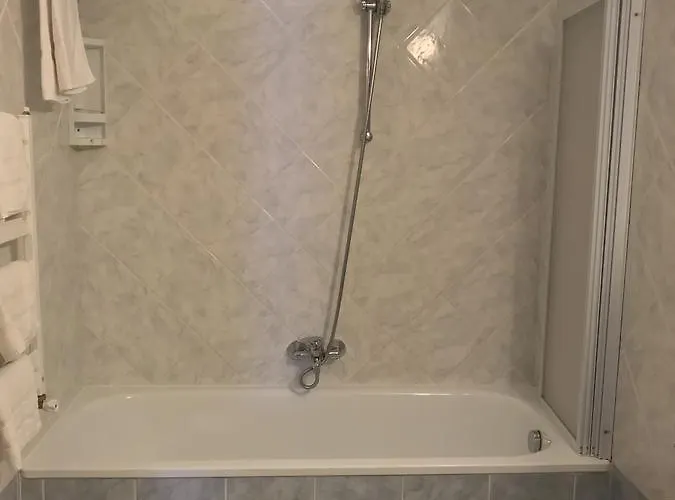 Vesuvio Ξενοδοχείο Λούρδη