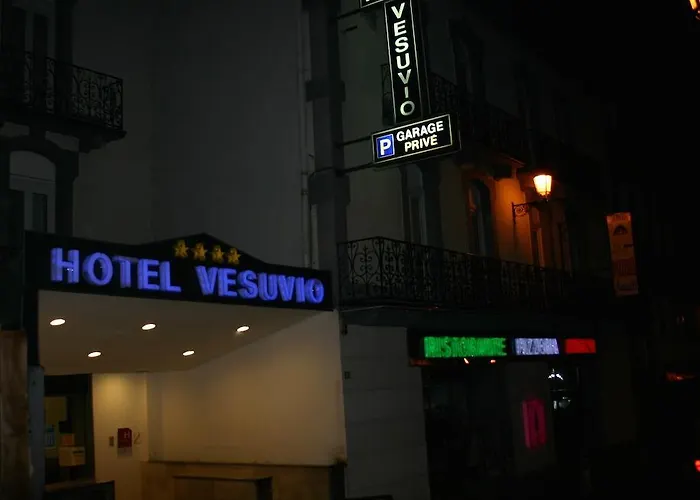 Ξενοδοχείο Vesuvio 4*